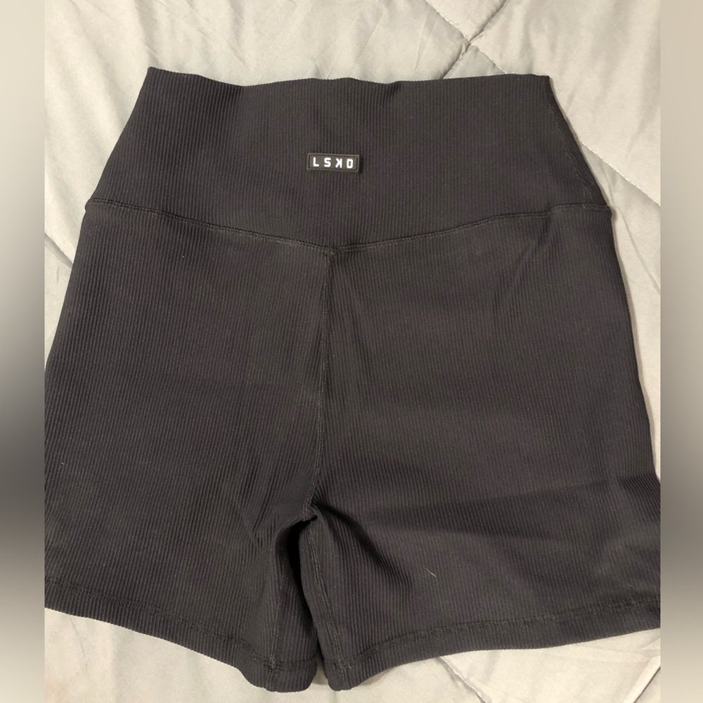 LSKD Black ribbed shorts - high waist